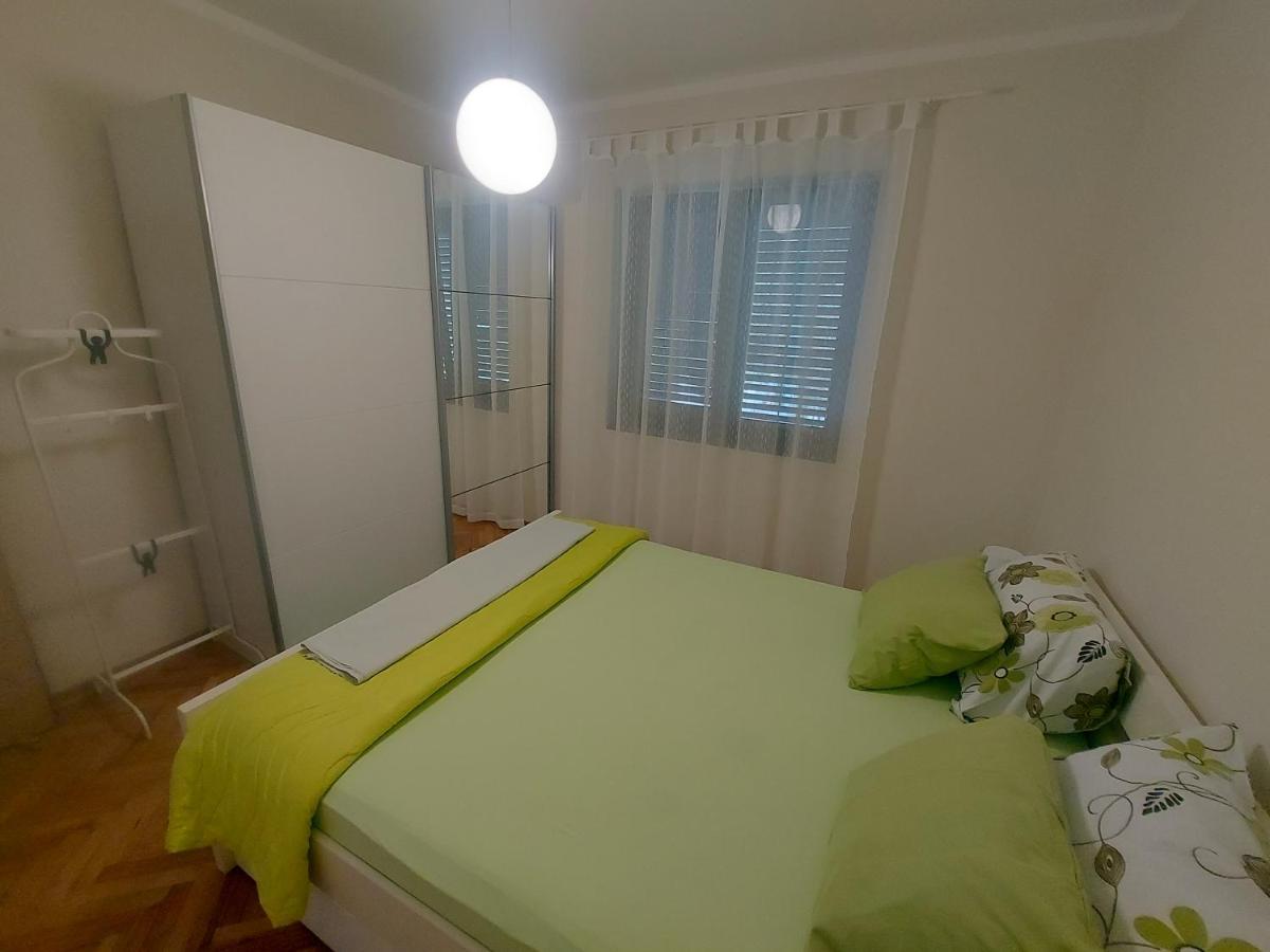 Apartments Iva Tivat Exterior foto